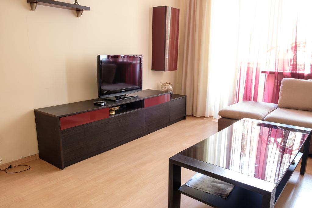 Apartment On Hanrapetutyan Street Erévan Extérieur photo