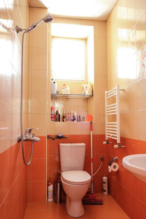 Apartment On Hanrapetutyan Street Erévan Extérieur photo