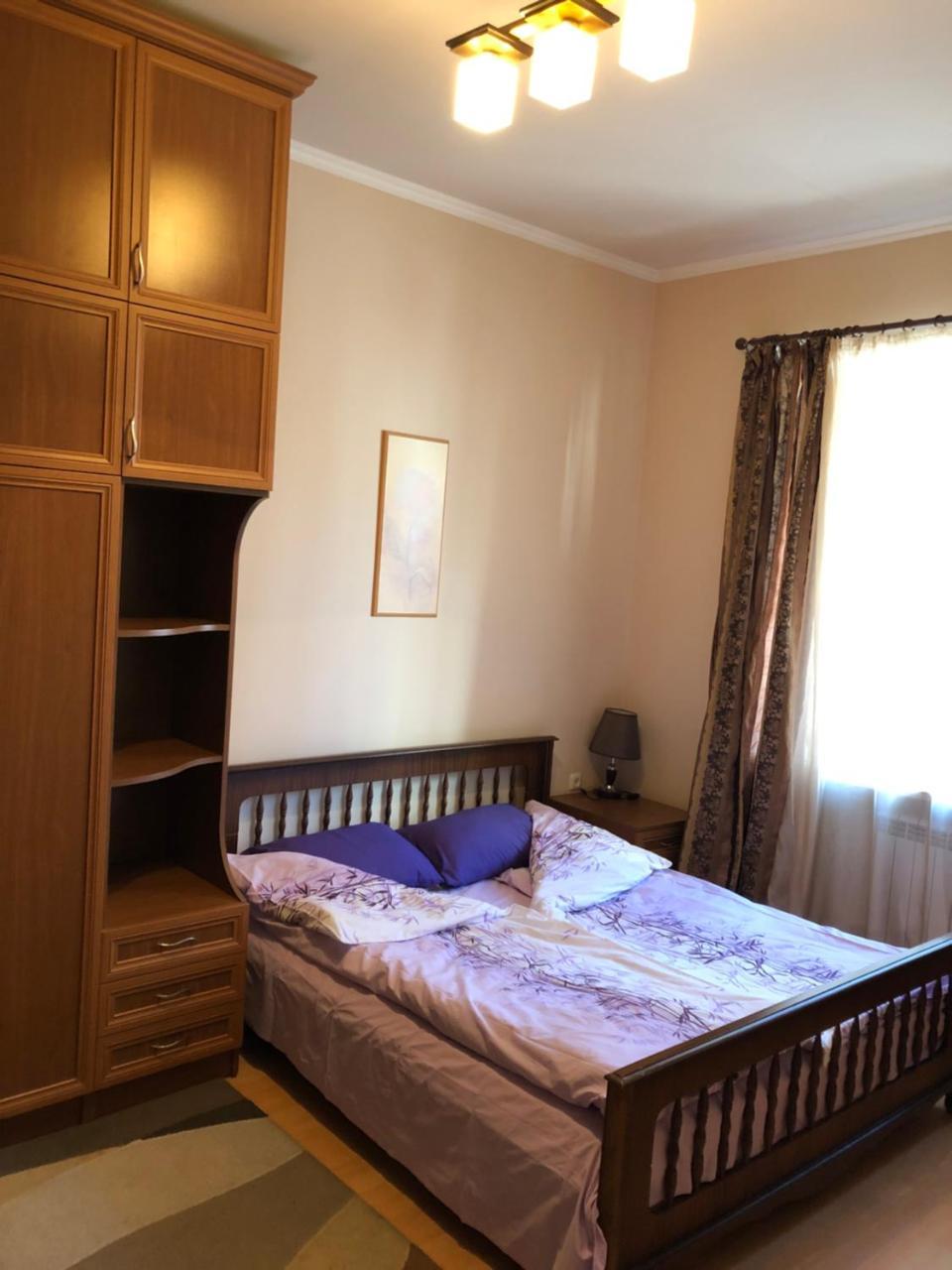 Apartment On Hanrapetutyan Street Erévan Extérieur photo
